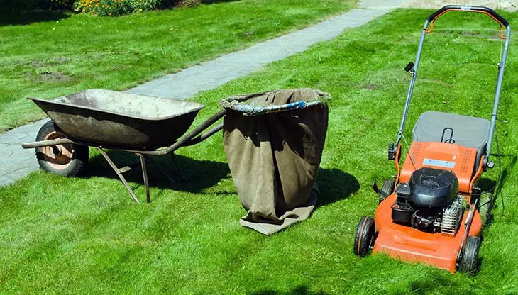 mowing wet grass with battery mower