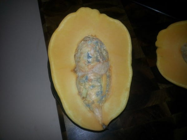 how-to-tell-if-acorn-squash-is-bad-4-signs