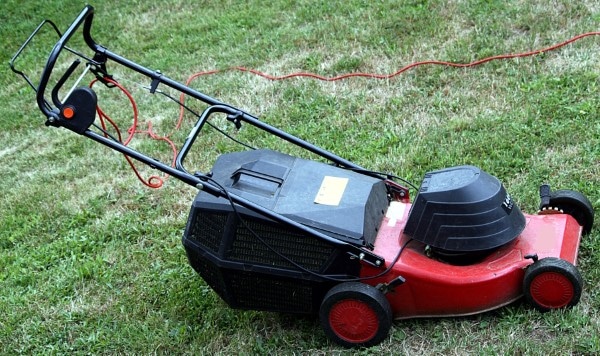How To Start An Electric Lawn Mower