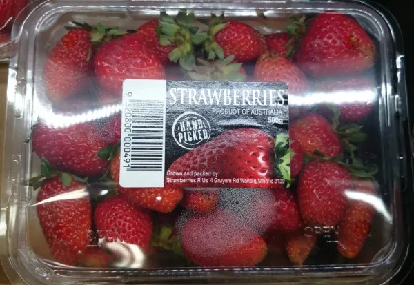 Store strawberries properly