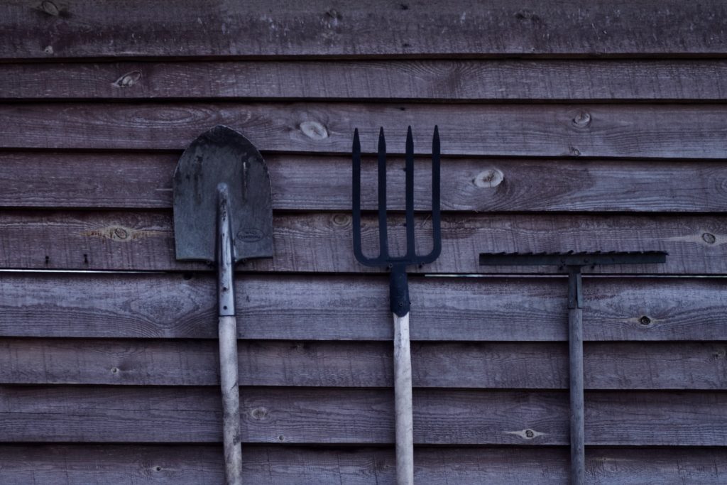 Gardening tools—how to fix anaerobic soil?